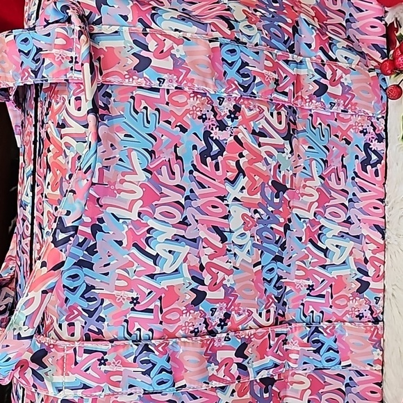 NWT PINK/MULTICOLOR QUILTED NYLON GRAFFITI LVU BETSEY  WEEKENDER - Picture 5 of 6